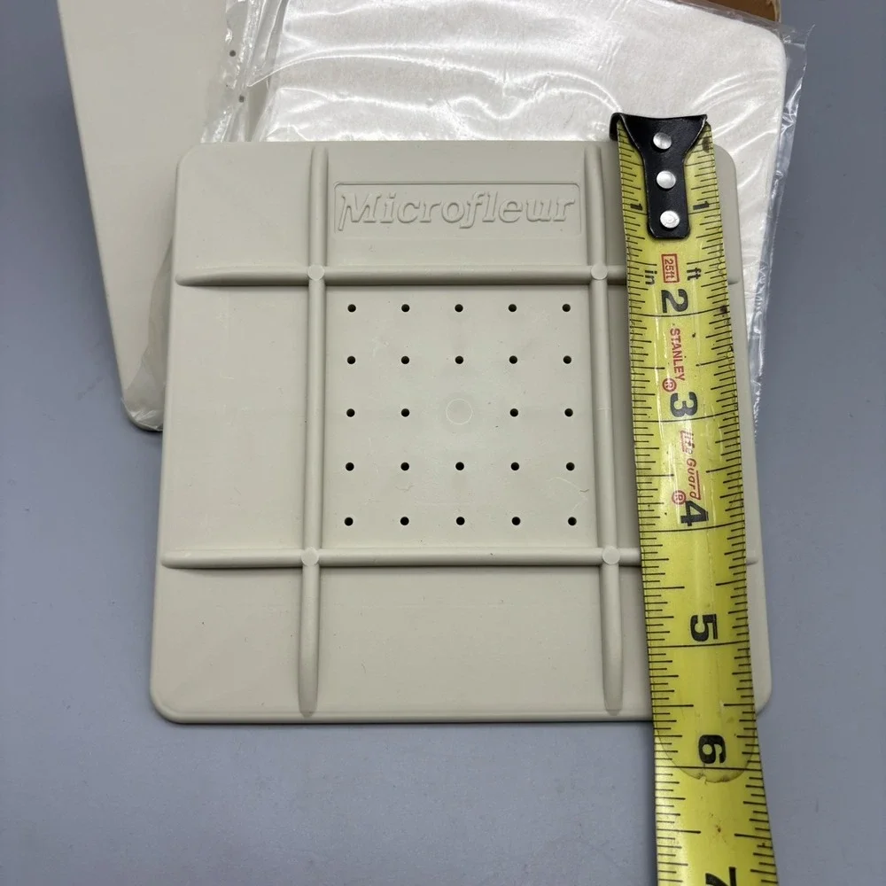 New Microfleur Microwave Flower Press Regular w/ Box Instructions Open Box 5.5
